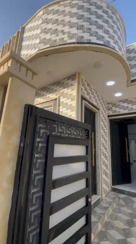 بيت للبيع العنوان القوسيات حي الزيتون مدخل أسواق أبوعلي المساحه ١٥٠متر شارع ١٠ قرب جامع جبل أحد الاستفسار على الرقم ***********
***********
