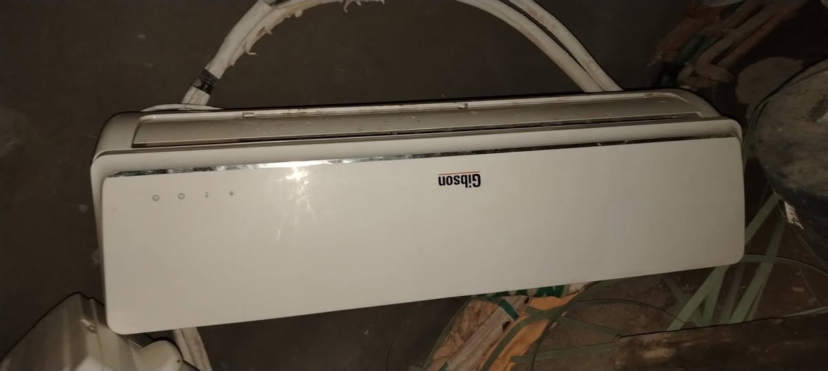 سبلت للبيع مستعمل شغال كلشي مابي السعر 300 العنوان بصره القبله التواصل ***********
