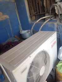 4 سبالت 2 ع طنين واحد طن واحد طن ونص وعندي كتوريه طنين بدون خارجيه ما ...