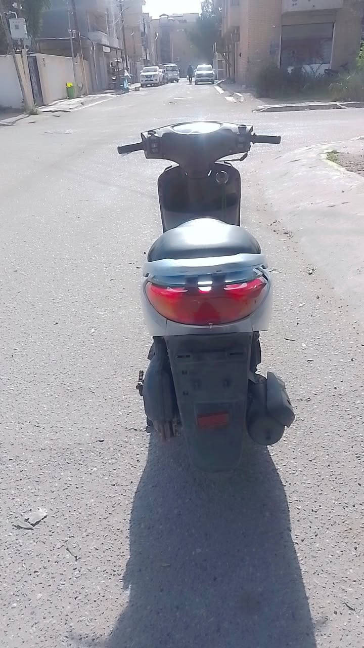 سلام عليكم دراجه بريز للبيع نضيفه كله شغاله شلعه معدل خير من الله مكينه ناعمه السعر 500 بيه مجال للشراي مكاني بلديات رقمي ‏‪***********
