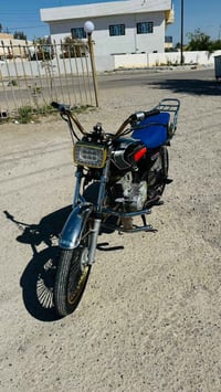 شباب دراجه نامة موديل 2018دراجه حلوة تخبل تقاطق الوجهيه السعر 325وبيها...