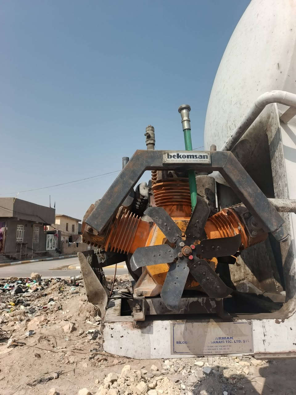 السلام عليكم بطل البيع جاهز العمل حوله ٣٩ ٤٠      ‏‪***********‬‏
