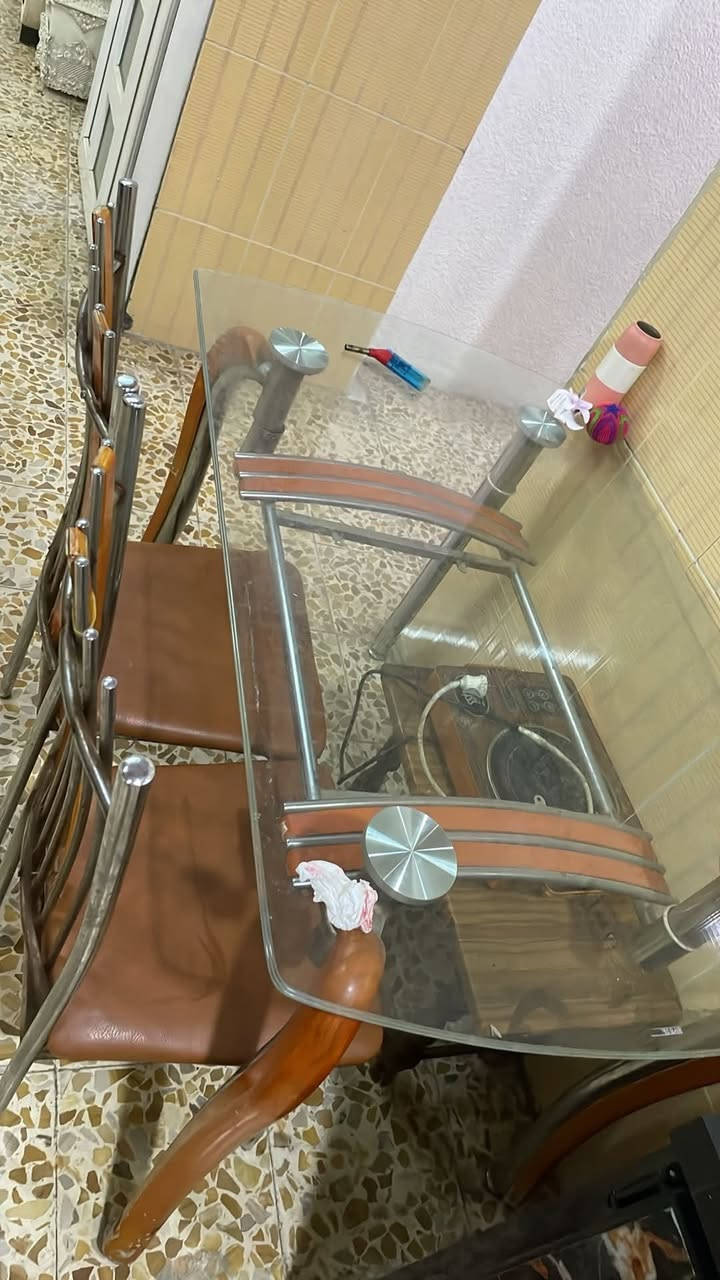 #للببع طخم كمل معا البردات 150
ميز بلزمه 60
بلازمه حجم 32سعر 70وبي مجال 
ميز طعام معا 3كراسي 60
العنوان حي الميثاق


**إذا كنت صاحب هذا الإعلان وتريد حذفه لأي سبب، رجاءا أرسل رسالة إلى الدعم الفني**