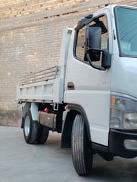 كنتر ميتسوبيشي قلاب • موديل 2002 • ميسان