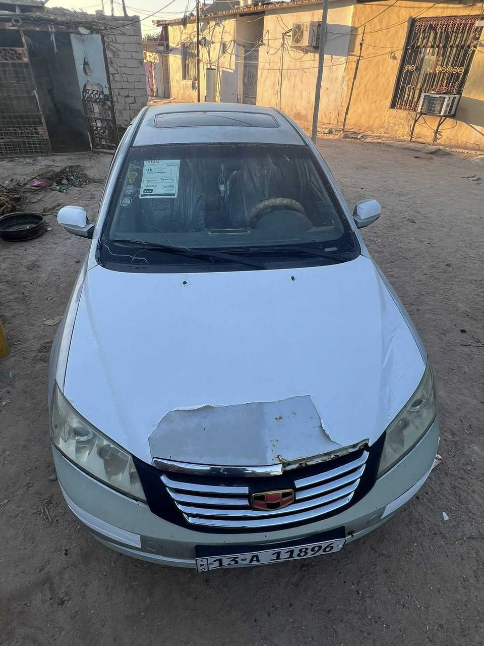 م كراند 2013السياره جاهزه مكينه وكير على الشرط حداديه جديده تخم تاير تبريد ثلج سياره فتحة سقف طخه جاملغ ايسر مكان السياره نجف الحيدريه رقم إنكليزي ب اسمي 
السعر 45وبيهه مجال 
***********
