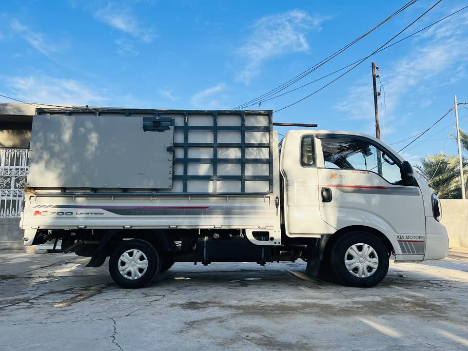 كيا حمل مديل٢٠٢١ كفاله عامه  من صبغ وتبديل ماعدا بارد قليل كلش  مكينه كير تبريد تدفئ كلها شغاله  ماعايزه اي شي  ماشيه ١٨٥ الف / السعر ١٤٥ وبيه مجال العنوان  نجف كوفه  عباسيه قرب صيطره معمل الببسي 
***********
