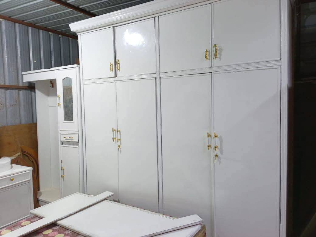 غرفه نوم تسكام للبيع السعر 650بيه مجال مكان حي الحكيم كوت اتصل ***********2
