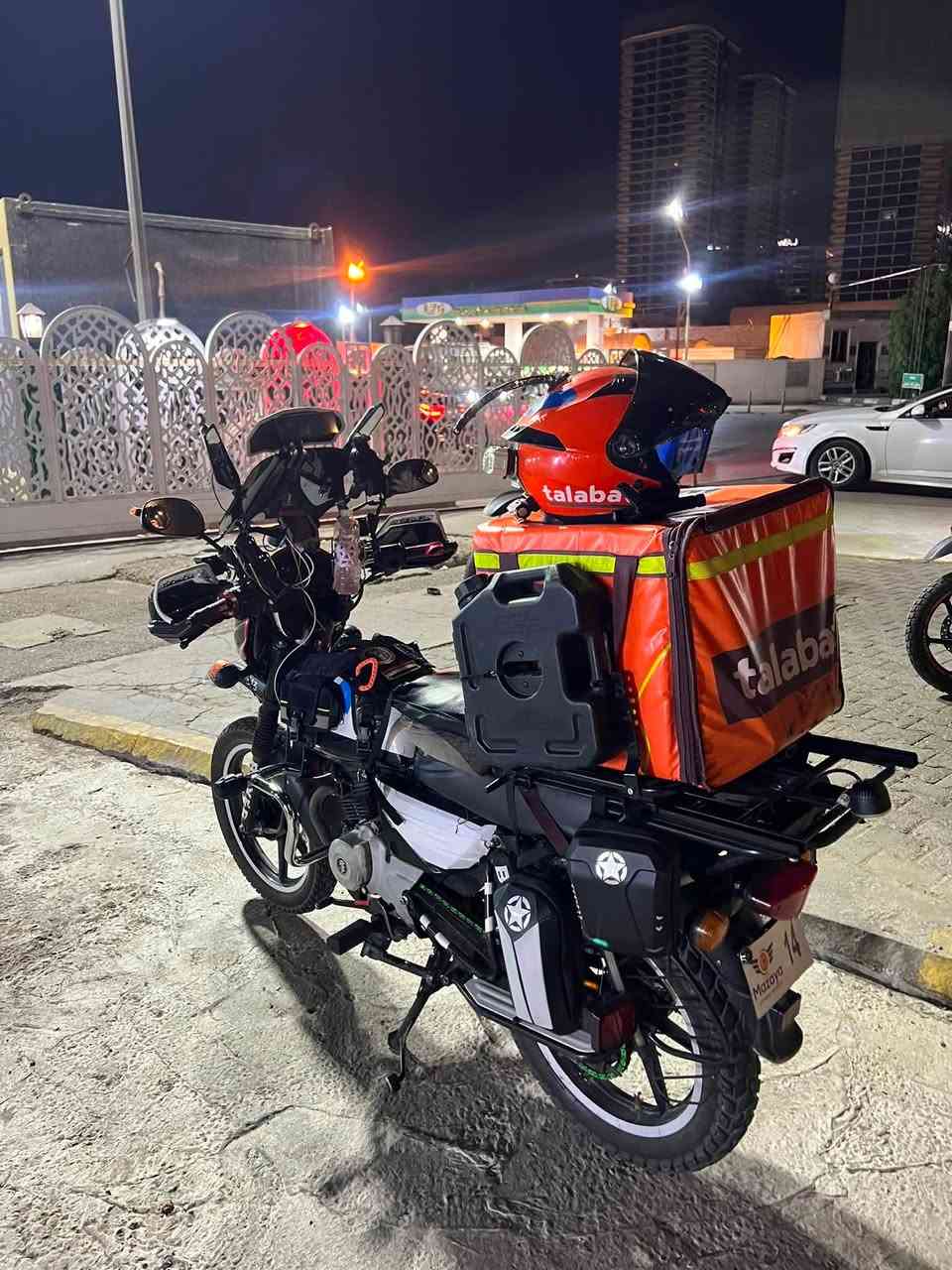 السلام عليكم شباب
دراجه بوكسر موديل 22 للبيع بدون مراوس كامله علا اخر حبايه تاخذه وتطلع لشغل بوجهك دراجه متعوب عليه وتاخذها علا حطتها واكفل الك الدراجه من الويل ل ويل ڪلشي ما اشيل منها مكان بغداد لبخاطره هذا الرقم اتصل عليه ***********
