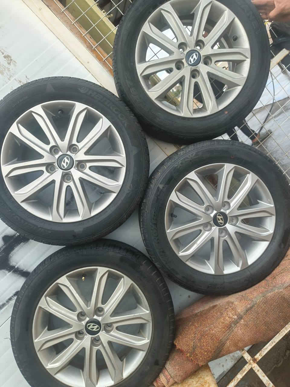 ويل النترا موديل ١٦ خليجي ..حجم ١٦ تخم تاير جدد السعر ٥٠٠ وبي مجال مكان كربلاء طوريج ***********
