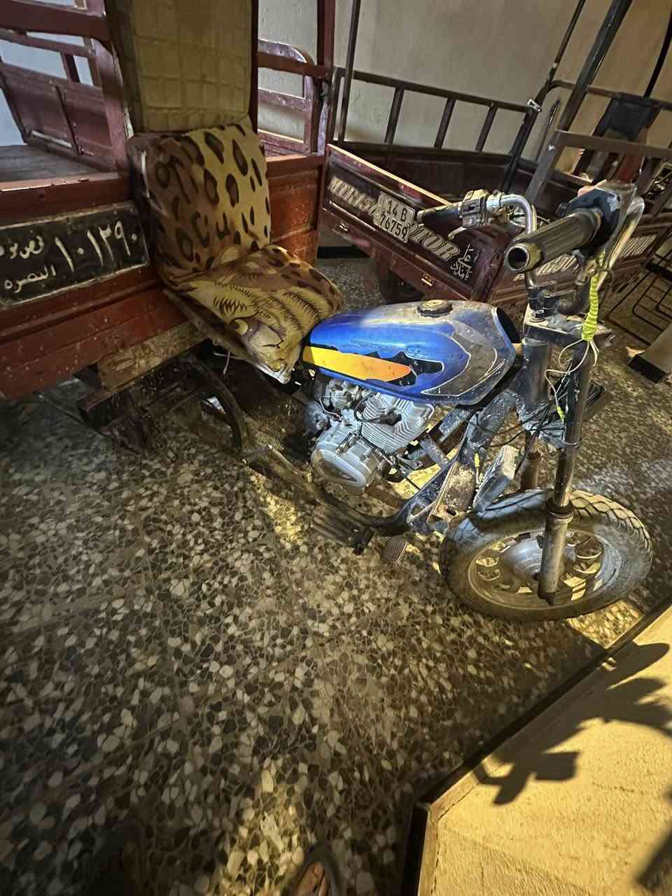 ستوته امتي ار سنويه رقم اسود راعيه ماندله ستوته دك هندر وطلع مال كراب 450 عنوان بصره *********** وتانكي مالهه هم موجود
