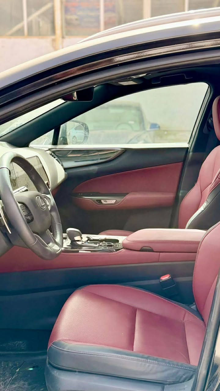 السلام عليكم
لكزز 2024  NX 350h
السعر :275 مرقم كاتي اربيل
اللوان : اسود 
عداد المسافة : 31 km
ملاحظة السيارة : جاملغ فقط ودعاميه بدون دواخل 100% 
ارباگ ستيرن طاك مرجع بلادى 100%
سياره كامله و جاهز دينار مصرف مابيها ✅

فول فول مواصفات 1/1
فتحة سقف 
فورويل(𝐀𝐰𝐝)
بصمة ابواب
بصمة تشغيل 
تشغيل عن بعد (𝐑𝐞𝐦𝐨𝐭𝐞 𝐒𝐭𝐚𝐫𝐭)
شاشة دشبول ديجيتال
 هاند بريك بصمة  
اوتو ستارت (𝐀𝐮𝐭𝐨 𝐒𝐭𝐚𝐫𝐝)
اوتو ستوب (𝐀𝐮𝐭𝐨 𝐒𝐭𝐨𝐩) ‎
رادار امامي (تحديد مسار)
رادار جانبي  (نقاط عمياء)
رادار خلفي (التحذير من الاصطدام)
حساسات امامي
حساسات جانبي 
حساسات خلفي 
كشنات جلد 
كشنات كهربائي
كشنات خزن+ميموري 
كشنات تدفئة
تحكم استيرين
استيرن تدفئة
تبريد لمس
تبريد مركزي 
لايتات 𝐋𝐞𝐝 عدسة زينون بيلادي
بلوجكترات 𝐋𝐞𝐝 بيلادي
بكلايتات 𝐋𝐞𝐝 بيلادي
ويل كروم
داخل احمر 
وبعد هواي مواصفات …
تفاصيل اكثر 
☎️ [*********** 
او زيارة مقر الشركه معارض البياع شارع الوسط معرض الاصدقاء
