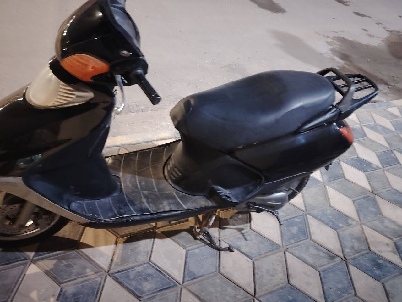 سبيسي للبيع ياباني مكينه مجفته ناعمه كله شغاله سلف هندر كهرباياته
مكاني واسط قضاء الحي سعر ٥٥٠ وبيه مجال 
***********
