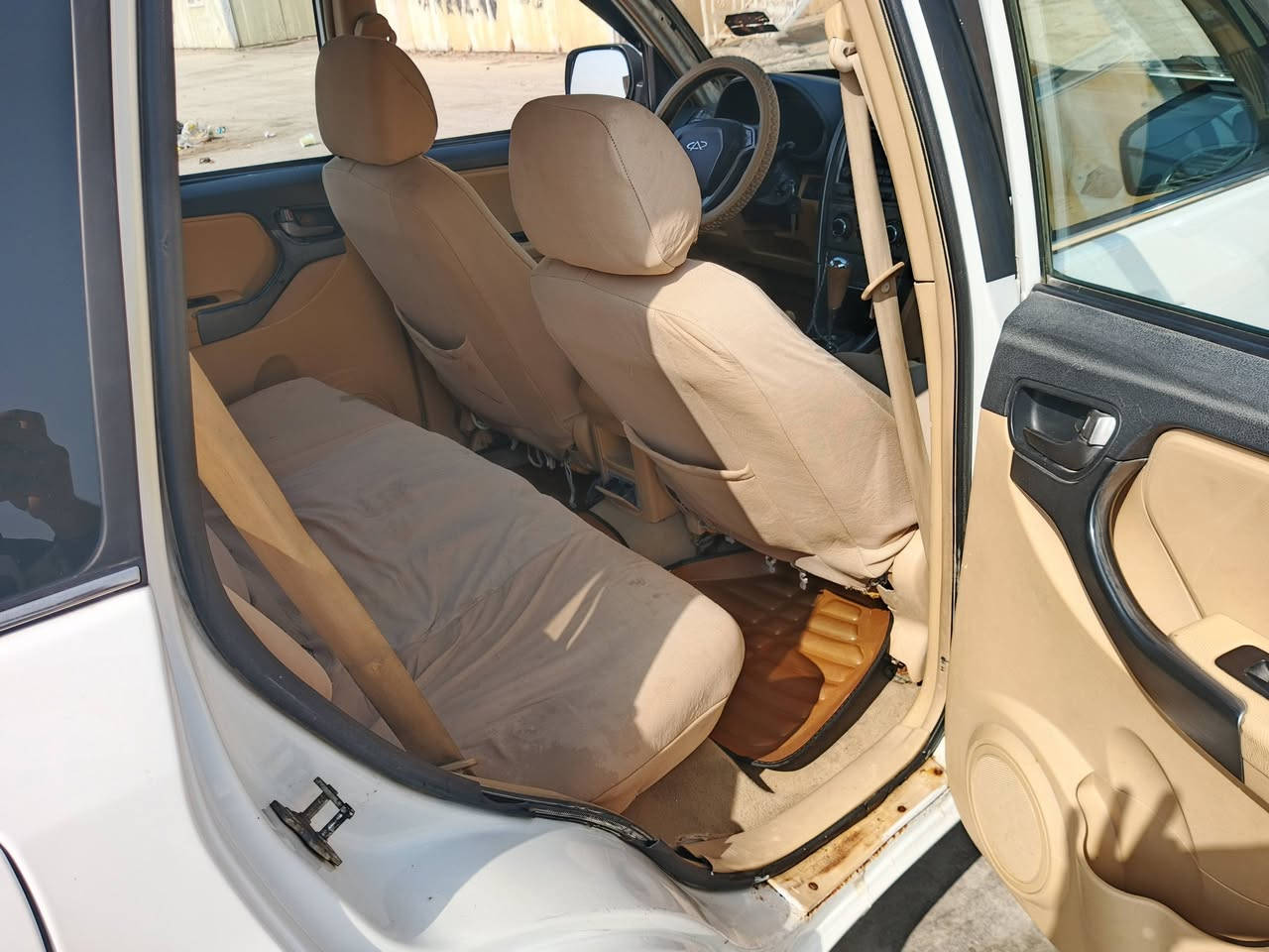 السلام عليكم تيكو 12 للبيع كير ومكينه خير من الله تبريد ثلج كير كهربائي تايرات جدد سياره مثل ماموضح بيهه خياسات بيهه ضربه بجاملغ ومعمر سنويه لل28 تحويل ثاني يوم راعيهه بالحله تحويل ثاني يوم اتكفل تحويل وغرامات والباقي تجي وتفحص وتقتنع السعر 40 وبيهه مجال واذا مراوس بتكسي بس موايراني عنواني واسط الكوت ***********
