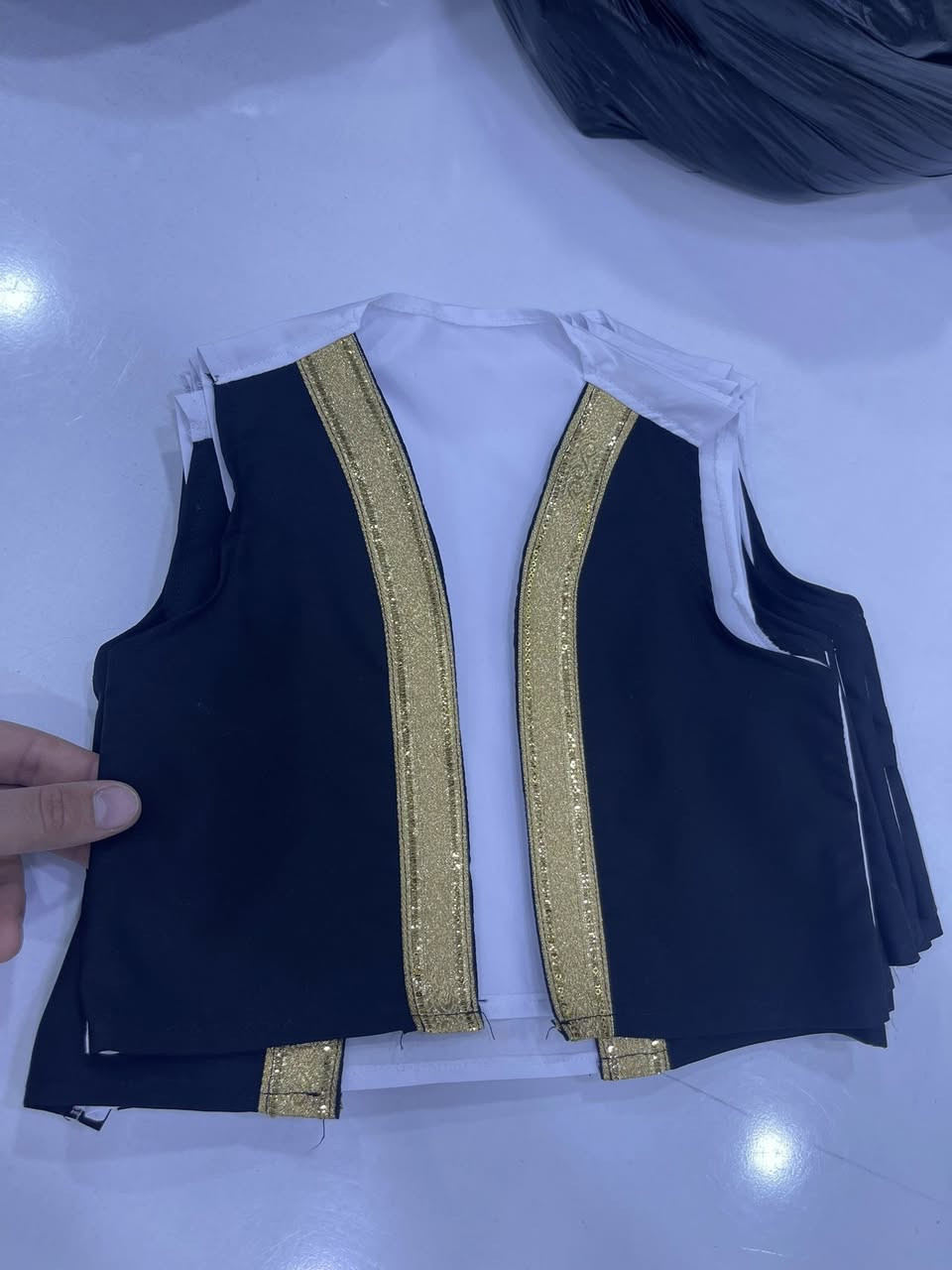 متوفر زي #گرگيعان من عمر سنه لحد ٨ سنين خامه اصلي مو صيني الاسعار من ١٣ لل١٨ متوفر توصيل لجميع المحافضات


**إذا كنت صاحب هذا الإعلان وتريد حذفه لأي سبب، رجاءا أرسل رسالة إلى الدعم الفني**