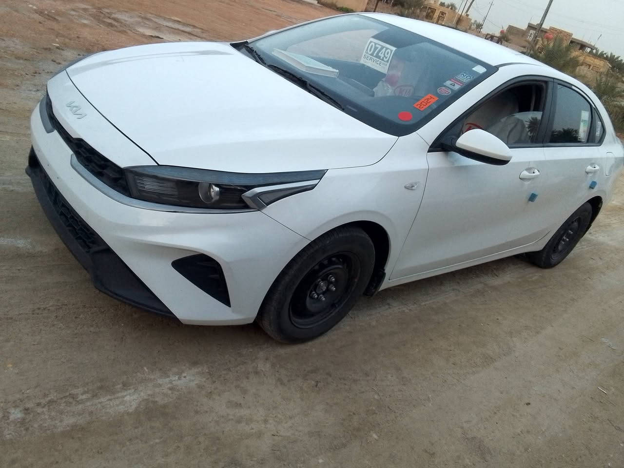 سيراتو 23 خليجي مكينتها 1600 بدون رقم دخول جديد ماشية 38 ألف سعرها 148 ورقة وللاستفسار اكثر الاتصال على الرقم ***********
