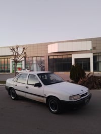 فيكترا • ١٩٩٠ • مكينة ١٦٠٠