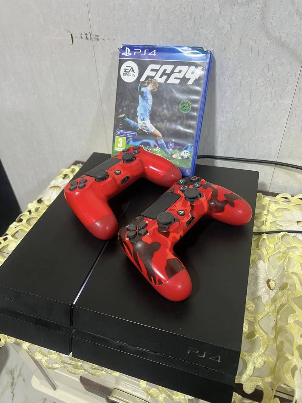 سلام عليكم فات ملحقاته ٣ يدات وقرص سعر ١٧٥ قفل قفل بدون مداهر مكاني بصره ***********
