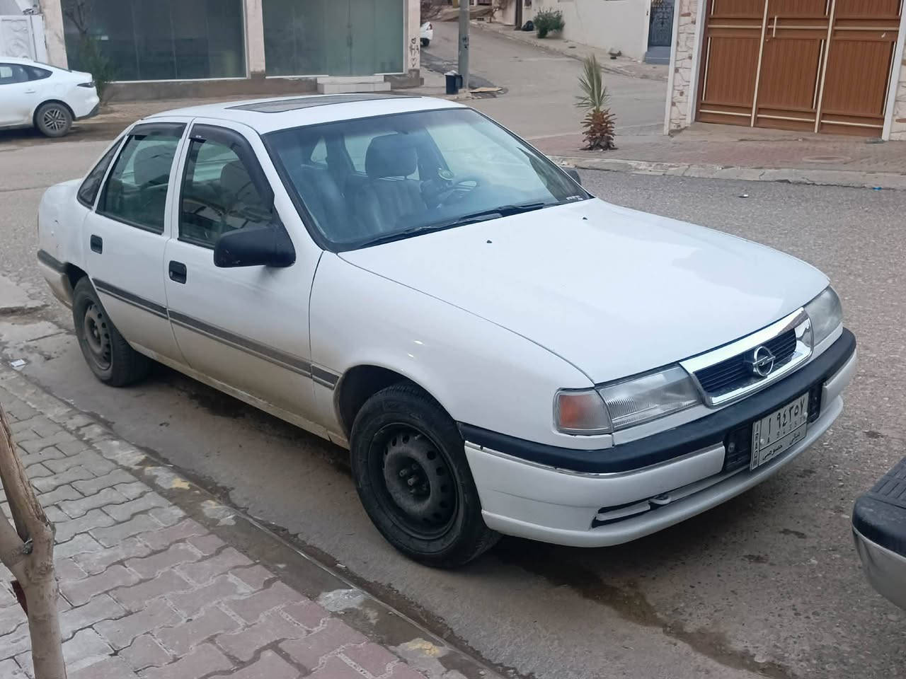 ئؤپل 1992 سه نه وي تا 2029 تازه يه به شه رتي ته حويل چوارته ي لؤك گيرو مه كينه بيعه يب سه ياره يه كي توند و تؤله هي ده ستي خؤمه سه ياره ي مه عره ز نييه سعري 37 گه لاو مه عامه له ***********
