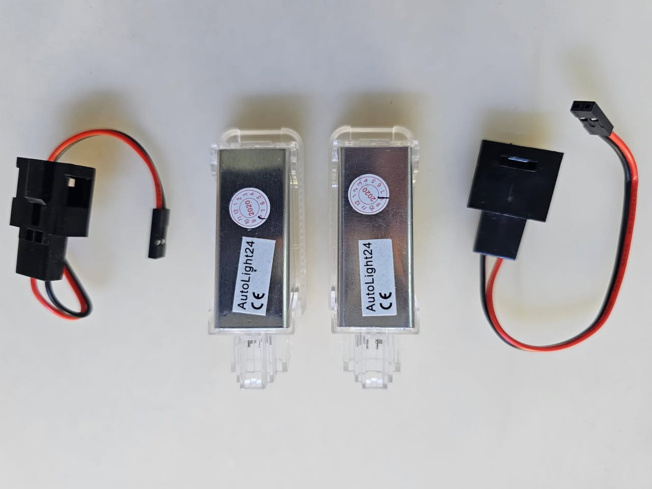 السلام عليكم 

طقم مصابيح اضاءة داخلية LED للسيارات 

السعر 10 الاف 

التفاصيل داخل الصور / للتواصل *********** واتس اب توصيل بغداد (5) آلاف محافظات (6) الاف للمزيد زوروا صفحتنا على الفيس بك 

https://www.facebook.com/profile.php?id=61560710157601
