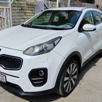 كيا سبورتج خليجي موديل ٢٠١٨ ابيض صدفي ماشيه ١٠٩ حقيقي كفاله من الصبغ ع...