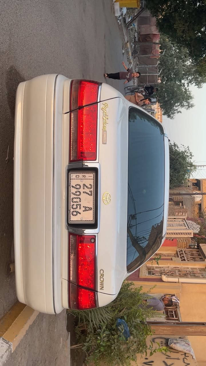 كراون ملكه موديل 2002 باسمي رقم ذي قار الجديد قرار 48  دكمتين مكينه في فتي جاهزه طك كارتون بيها كصه. مشتغلها شغل كفاله.  للبيع الناصريه ***********
