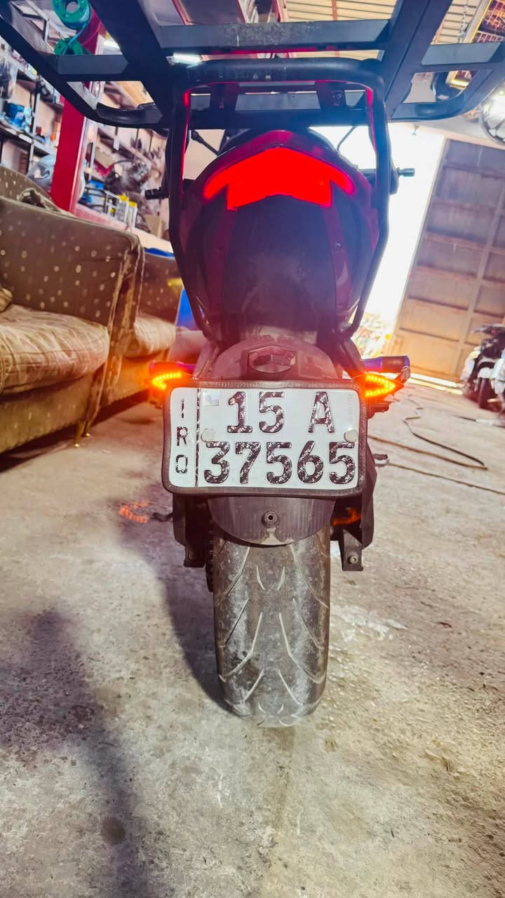 السلام عليكم اللهم صل على محمد وال محمد
أعيد النشر بسبب الوعود الكاذبة

دراجة LONCIN VOGE 300 R🏍️♥️

المنشأ:الصين أمتياز✅📍

المكينة R300⏫

النظافة: 90‎%‎😊🫰🏻

النظام: أقتصادي كابريتر💱💹

صالنصة: بلاد رياضي

راديتر تبريد ماء زيتي ❄️

الدراجة خير من الله شتريدها جوكر ومحور الها سيبايه شغل الاستاذ Ameen Yamaha 1/1🧡😎

مرقم: الأنبار مشروع وطني ب أسمي …

مراوس ب دايوان لاتي  حسب نظافة وحصرا مشروع وطني مو أربيل….

 

والموشراي رجاءاً لاتطب خاص واهل الوعود الجذب..

 سعرها (2500) قفل(2499) ميصير …

المكان: بغداد حي الجامعة📍

أهلاً و سهلاً بكم

وحياكم الله ♥️🫂

للمراسلة على الواتس اب ***********
