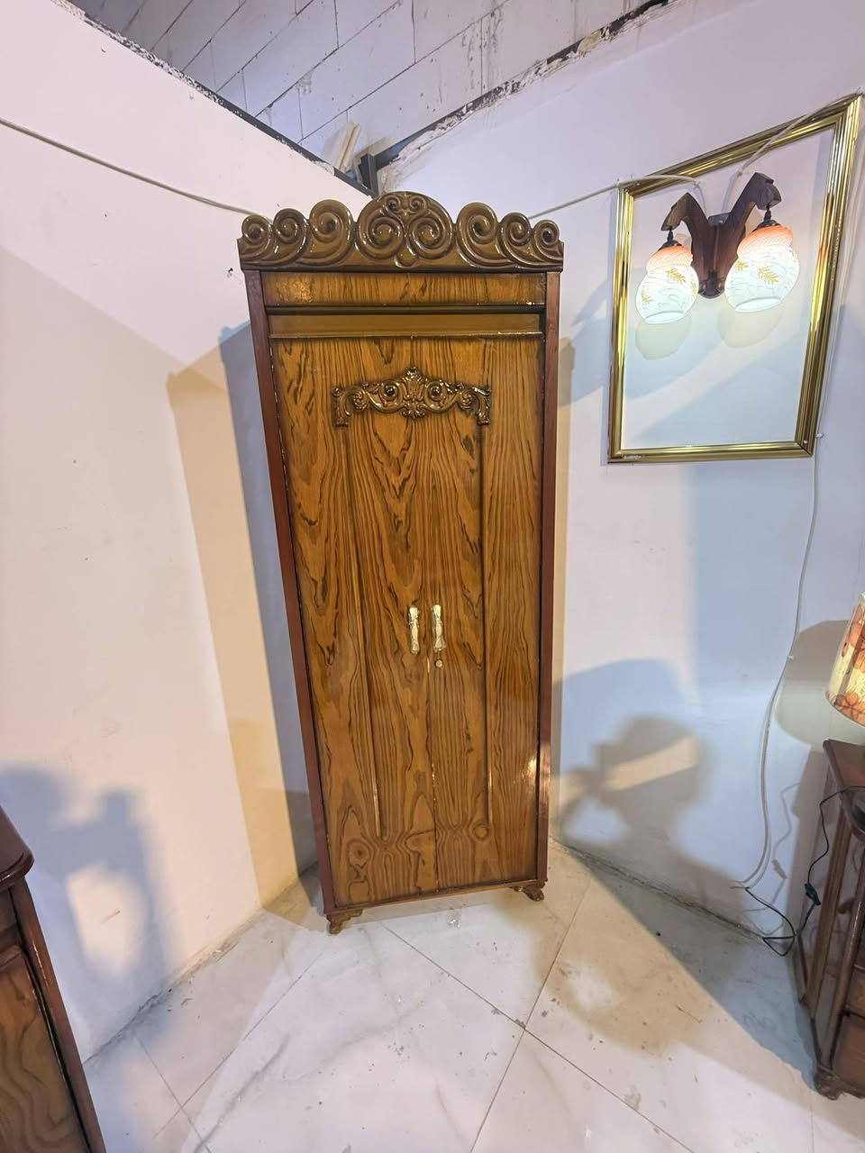 غرفه ام مسرح 
غرفه شغل وصط 
غرفه نضافته ٩٥ 
سعر غرفه  ٩٠٠ 
شد ونقل مجاني بداخل بغداد


**إذا كنت صاحب هذا الإعلان وتريد حذفه لأي سبب، رجاءا أرسل رسالة إلى الدعم الفني**