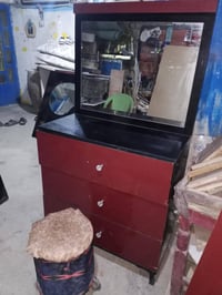 ميز تواليت • تركي • غرفة نوم