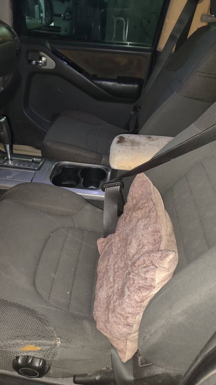 سلام عليكم
باثفندر 2008 وارد 

محرك 2019 جديد جداً 

تبريد تدفئة قطعتين

فور ويل 

بيها صبغ جاملغ و2 ابواب صفحة اليمين بدون لغود ولا شواصي ولا تكم بيها جراد بالبنيد ودحجة بالهلال مال الجاملغ الخلفي

كهربائيات كلها شغالة على وضع الشركة 

تايرات جدد جبلي تايلندي

باتري جديد 
***********

صدر امامي جديد 

منظومة غاز 

رقم صلاح الدين مشروع وطني 

سعر 80 وبيها مجال 

مكان السيارة بغداد
