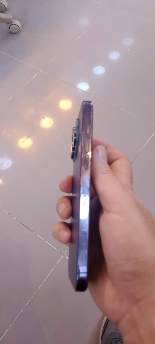 السلام عليكم ١٤برو برو ماكس مبدل شاشه أو كامره ٥٢٥ ذاكره256 بطاريه 81 مكاني المنصور ١٤رمضان رقمي ***********
