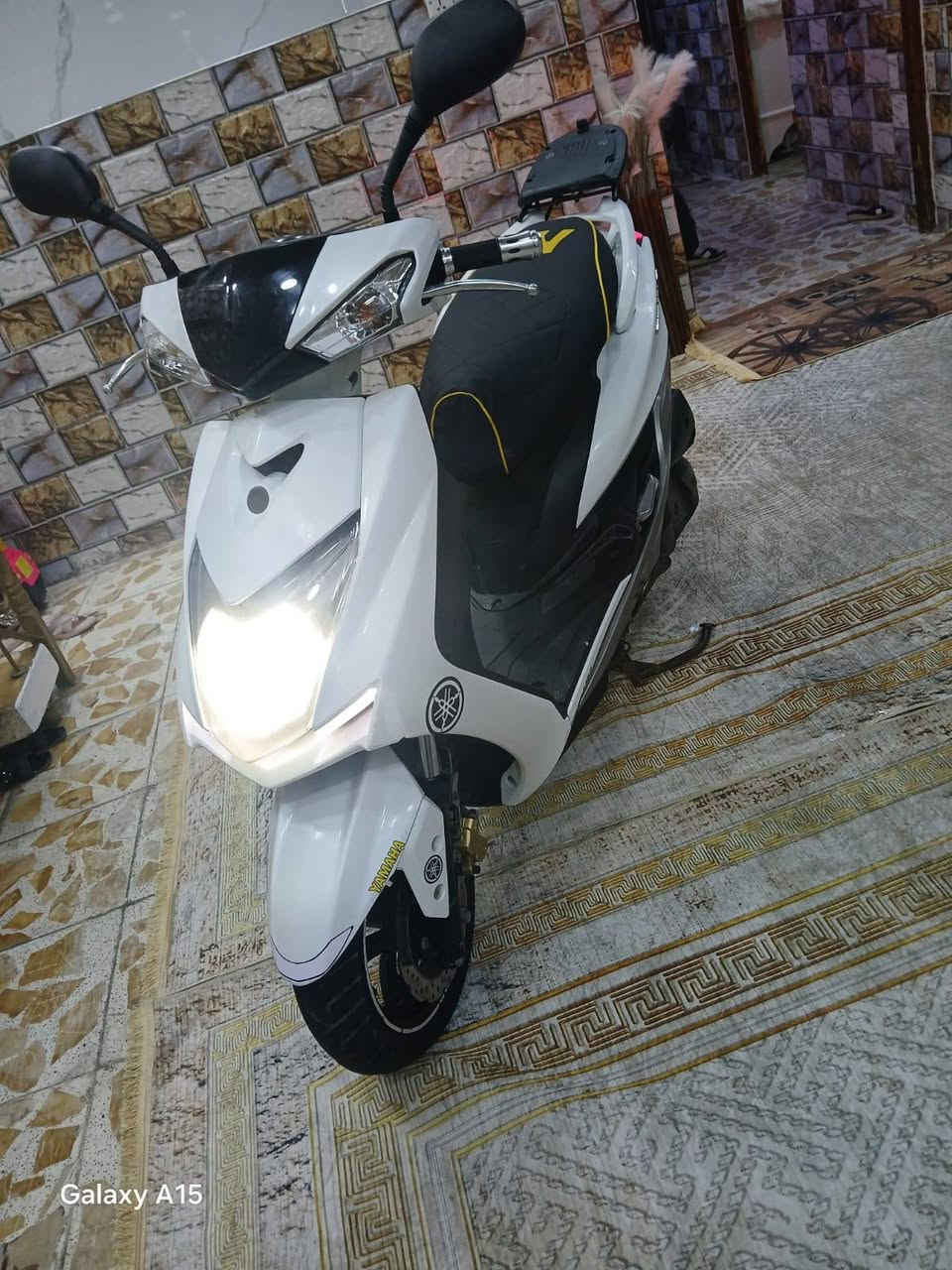 دراجه سكنس فحل لد ياباني جديده مال رمبه مديل 2020 ماشيه 11 الف نوزل خطين قبق نفخ طلاعات ستان كهربائي كفرات اصليه مكينه ناعمه شلعه معدل كهربائياتها كلها شغاله دراجه جديده مكفوله اي نقص مابيها السعر مليون 300 بيع مستعجل العنوان بغداد الكرخ رقم ***********
