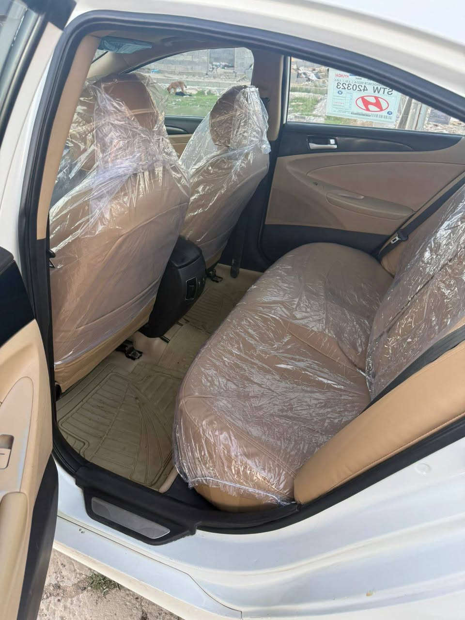 السلام عليكم سوناتا 2011 خليجي مكينه 2400 دوش بنوراما فول موصفات بصمة ابواب تحكم ستيرن مري شفط 
سونار بيهه سياره مرفق ويه صور مكاني بغداد شعله
124 وبيهه مجال حك جيه 
للستفسار *********** /
