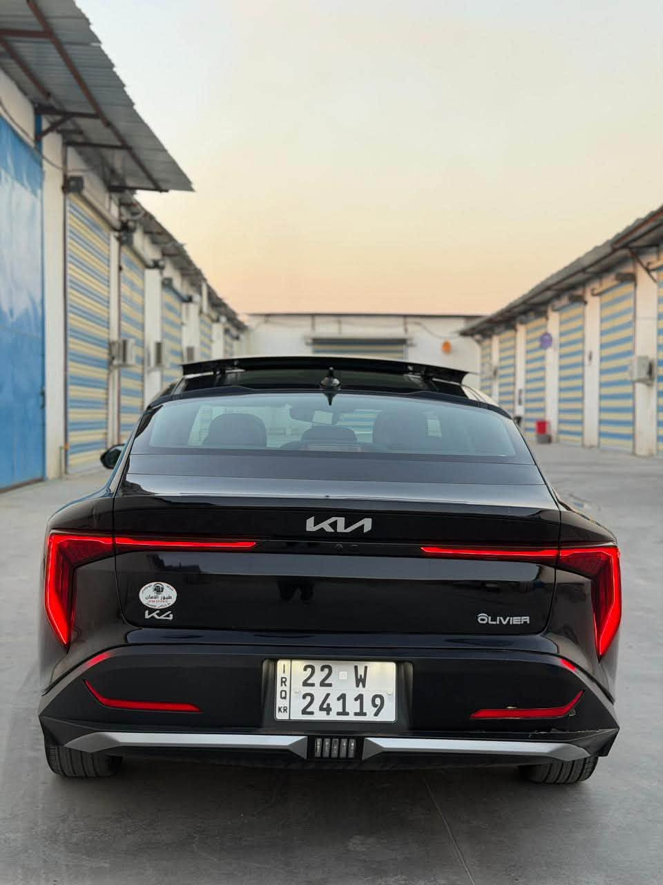 كيا K4 2025
🛑 
محرك 2000cc – بانوراما – فول مواصفات 
تصميم عصري وتقنيات متطورة مع أعلى مستويات الراحة والأمان

▪️ الموديل : 2025
▪️ المحرك : 2000cc
▪️ العداد : 9،000
▪️ السعر : 187

✦ أبرز المواصفات 

. سقف بانوراما كهربائي
. شاشة وسطية 12.3 إنش
. شاشة عدادات رقمية 4 إنش
. نظام ملاحة بشاشة 12.3 إنش
. مفتاح ذكي Smart Key مع تشغيل بصمة
. كاميرا خلفية مع خطوط توجيه للاصطفاف
. رادارات امامي وخلفي
. مثبت سرعة Cruise Control
. أوضاع قيادة متعددة Drive Mode
. نظام مراقبة ضغط الإطارات TPMS
. نظام ABS مانع الانغلاق
. نظام الثبات الإلكتروني ESC
. نظام المساعدة على صعود المرتفعات HAC
. نظام الكبح متعدد التصادمات MCB
. وسائد هوائية أمامية وجانبية وستائر هوائية
. مقعد السائق كهربائي
. مقاعد جلد صناعي فاخرة
. مسند ذراع خلفي مع حامل أكواب
. تكييف عملي مع فتحات للصف الثاني
. فلتر تنقية هواء للمقصورة
. مصابيح LED أمامية وخلفية
. إضاءة نهارية LED
. تشغيل أوتوماتيكي للمصابيح
. مرايا كهربائية مع إشارات LED
. جنوط ألمنيوم رياضية 17 إنش
. زجاج خلفي مدفأ
. إضاءة داخلية Mood Light
. شاحن لاسلكي (واير ليس)
. نظام صوتي مع سماعات
. بلوتوث مع أوامر صوتية
. تحكم صوتي من المقود
. عازل لغطاء المحرك
. فئة فول مواصفات بتصميم رياضي حديث

⸻
بغداد - الكاظمية / چكوك
للاتصال - ***********
