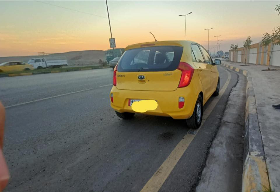 اسلام عليكم
كيا بيكانتو
موديل٢٠١٣
سنويه جديده وبسمي شرط التحويل
كير ومحرك بشرط كير عادي ومحرك٣. 
صدر وطخم تاير جديد السياره جاهزه ماتصرف عليه لو ربع بدون ضرر شرط التجيك مصلح دواير لامامي فقط العنوان موصل الجانب لايمن حي العبور السعر ٦٧وبيها مجال التصال عرقم 
***********
***********
