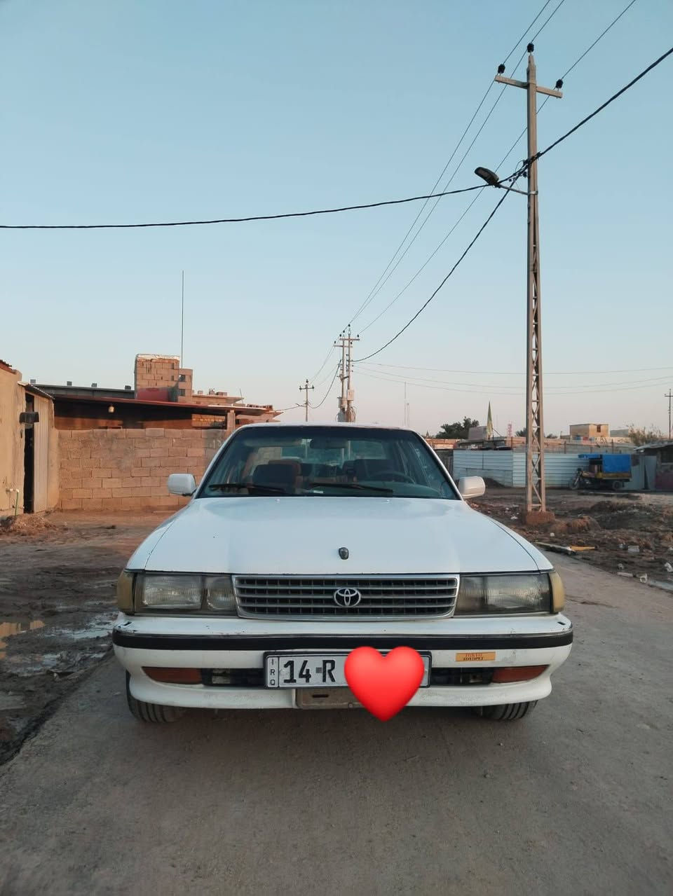 سيارة كروسيده للبيع رقم بصرة  كير محرك خير من الله حداده مبدله قبل شهر سنويه  لل٢٩ السياره مكفوله من الضربه والكصه ونقل الجثه السنويه بسمي تحويل ثاني يوم *********** رقم راعي السيارة ...السعر ٥٣ وبيها مجال
