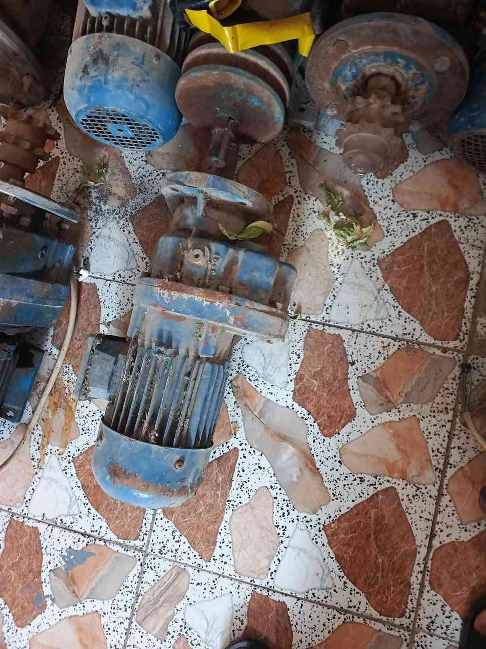 موطورات كير بكس عدد 30ملات حقل كيجز للبيع ***********
