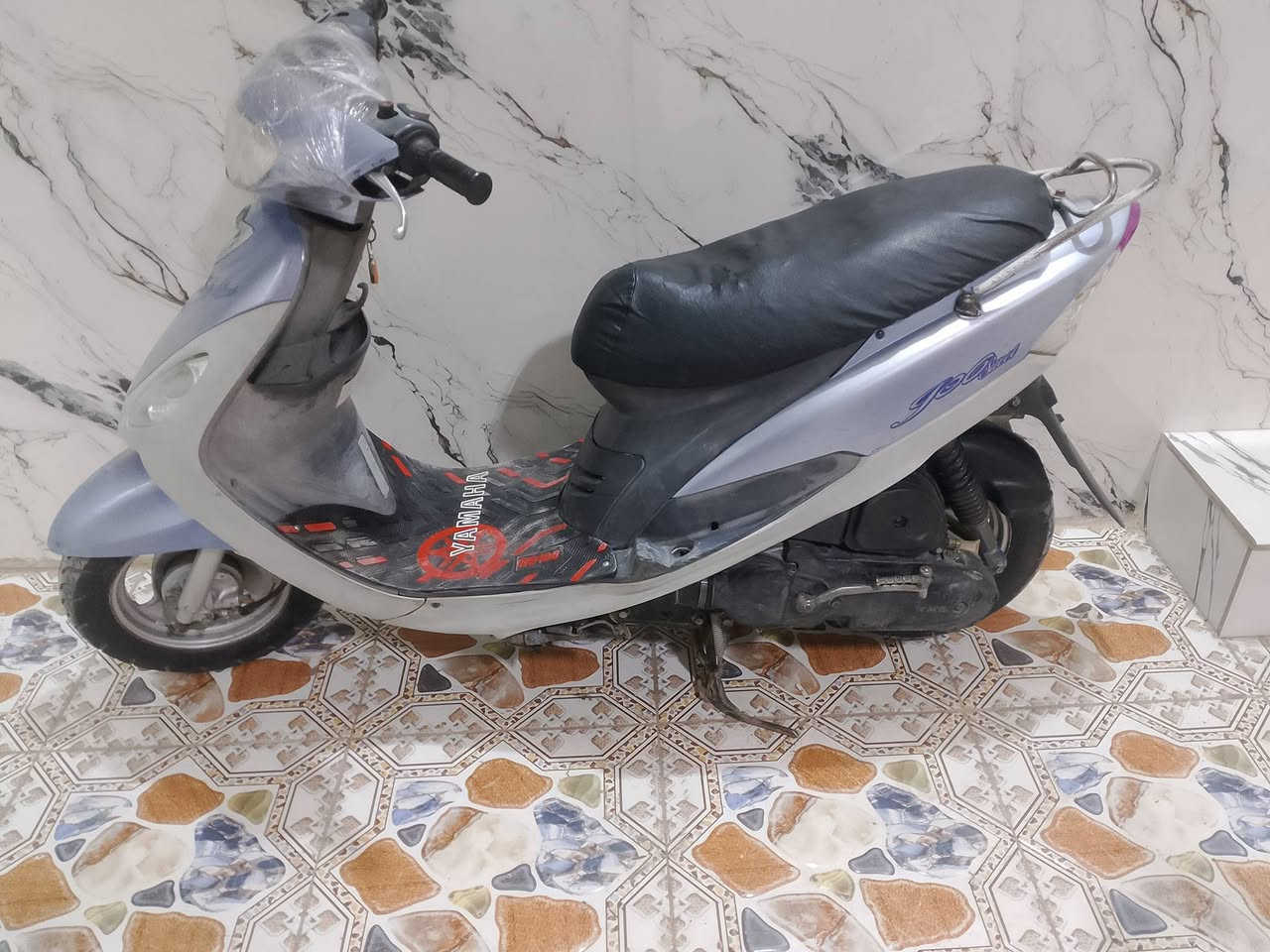 السلام عليكم دراجه ماكس منغولي للبيع دراجه كامله شلعه ومعدل شغاله سلف هندر اشاير كلها شغاله سعر 550 قفل كلش شراي خاص


**إذا كنت صاحب هذا الإعلان وتريد حذفه لأي سبب، رجاءا أرسل رسالة إلى الدعم الفني**