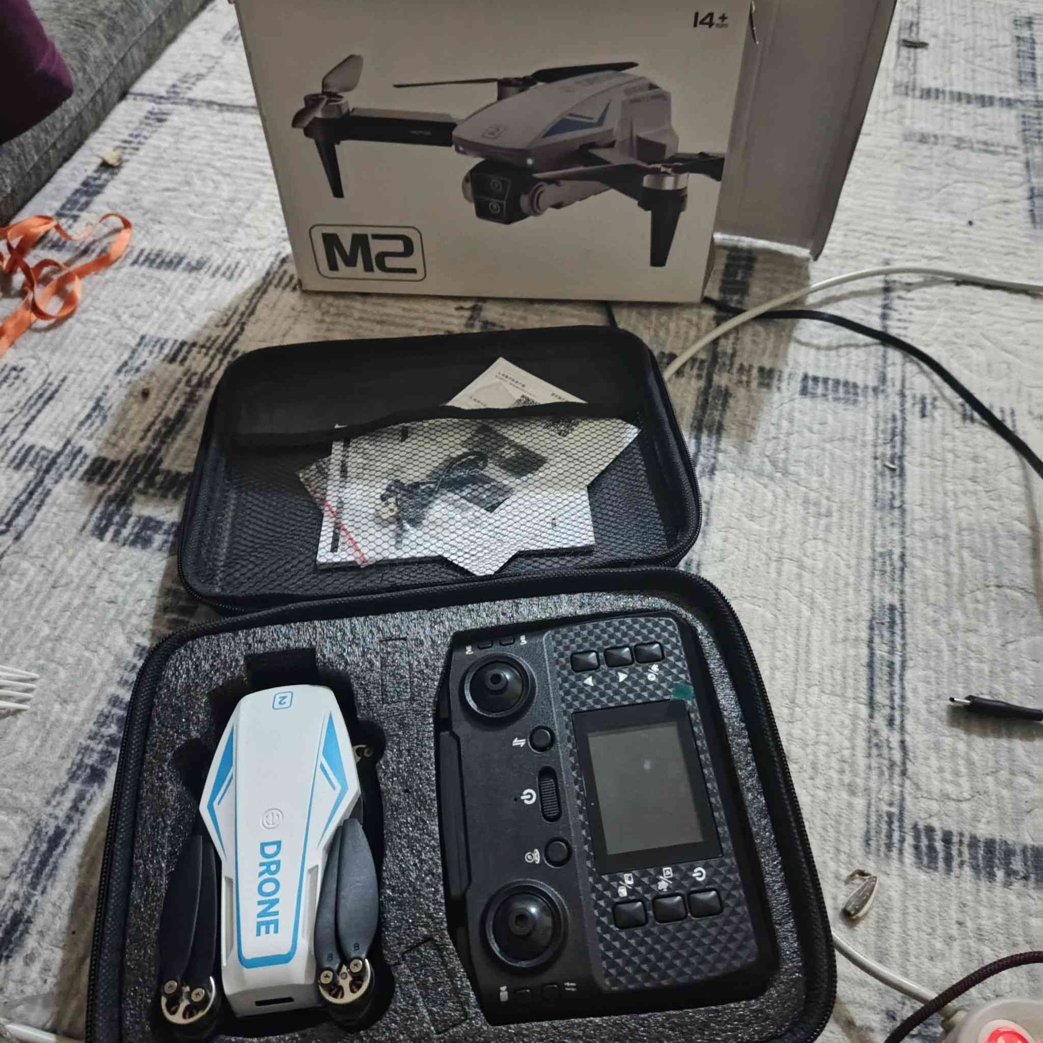 سلام عليكم عندي درون
موصفاته رجوع تلقائي كامره متحركه 4k و بطاريه 35 دقيقة 

ومحرك برشلز   ومدار 3 كيلو متر وجوستك شاشة سعر 55 مع توصيل


**إذا كنت صاحب هذا الإعلان وتريد حذفه لأي سبب، رجاءا أرسل رسالة إلى الدعم الفني**