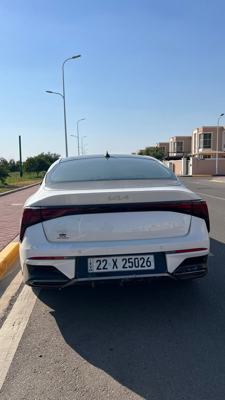 K5 2026 خليجي فول
K5 2026 كفاله عامة السيارة ماشية 
900 كيلو فقط زيرو زيرو بعدها ب تجاليد الشركة + السيارة تحت الضمان و السيارة فول مواصفات تشغيل عن بعد بانوراما حساسات 360 درجة و مكفوله عام

مكاني بصرة 
فقط واتساب ***********
السعر 243$ زيرووو
