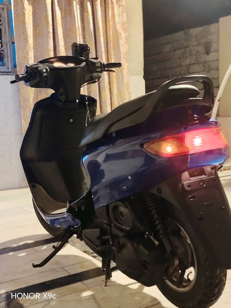 دراجه فراشه جاهزه من كلشي سلف هندر كيج بانزين لايت صطاب خلفي دبلات اشاير دبل خلفي عينه دراجه مال بيت نهضه نعومه فول ونضافه شوفت عينك سعر ٣٢٥وبيهه مجال بسيط قضاء المدينه رقم***********
