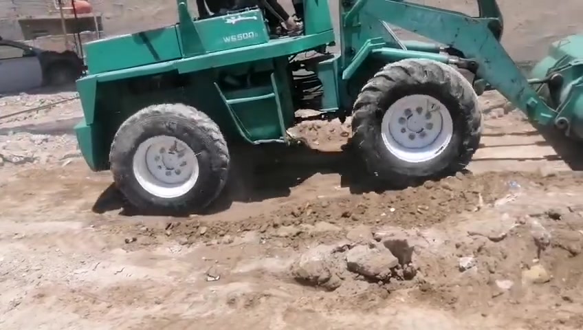 شفل ميسيبوشي البيع مديل ١٩٩٨ رقم بغداد اسنويه ٢٩ دفع رفع مكفول للمكان اطوريج *********** واتساب مكلف بالنشر ١١٠
