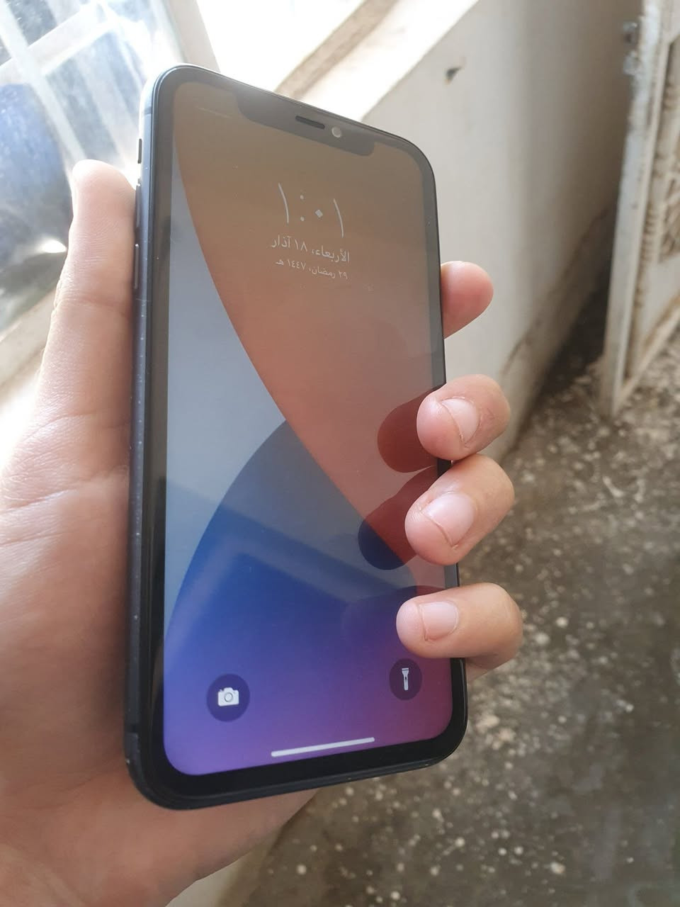 ايفون 11 عادي بدون اي عيب بس سيم كارت واكف مايشتغل
 السعر 95 الف نهايته 
***********
