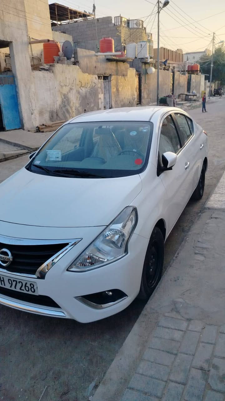 سلام عليكم نيسان سني مصري الغرفه كريمي مو اسود زيرو ماشي. 3000
بيها دحجه بل جاملغ كد شبر بارد 
السعر 111 بيها مجال قليل الشراب
الهاتف,***********
وات ساب,***********
