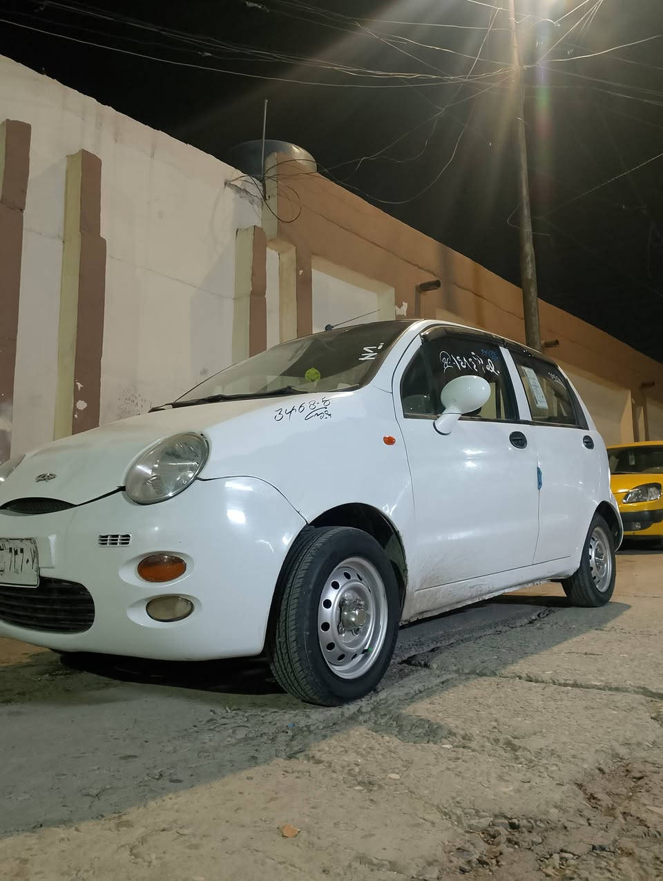 كوكو موديل 13
مكينه وكير شرط 
بدون صبغ ولا ضرار 
كربون بنزين ⛽ 
رقم الماني 
تايات جداد 
السيارة احله من الصورة 
السعر 25 وبيها مجال شي قليل 
رقم الهاتف ***********
بي وتساب
