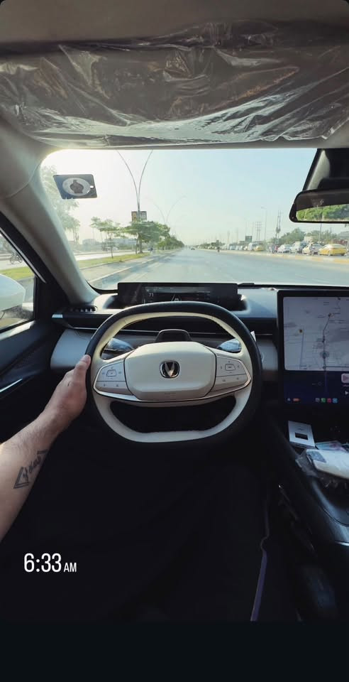 ايدو بلاس 2025 فول مواصفات لامور اعلى فئة
ماشية 50 السيارة مكفولة ماعدة بس شخوط ورصعات بسيطات 
وبعدهة داخل الضمان 
143 ورقة وبيهة مجال
***********
