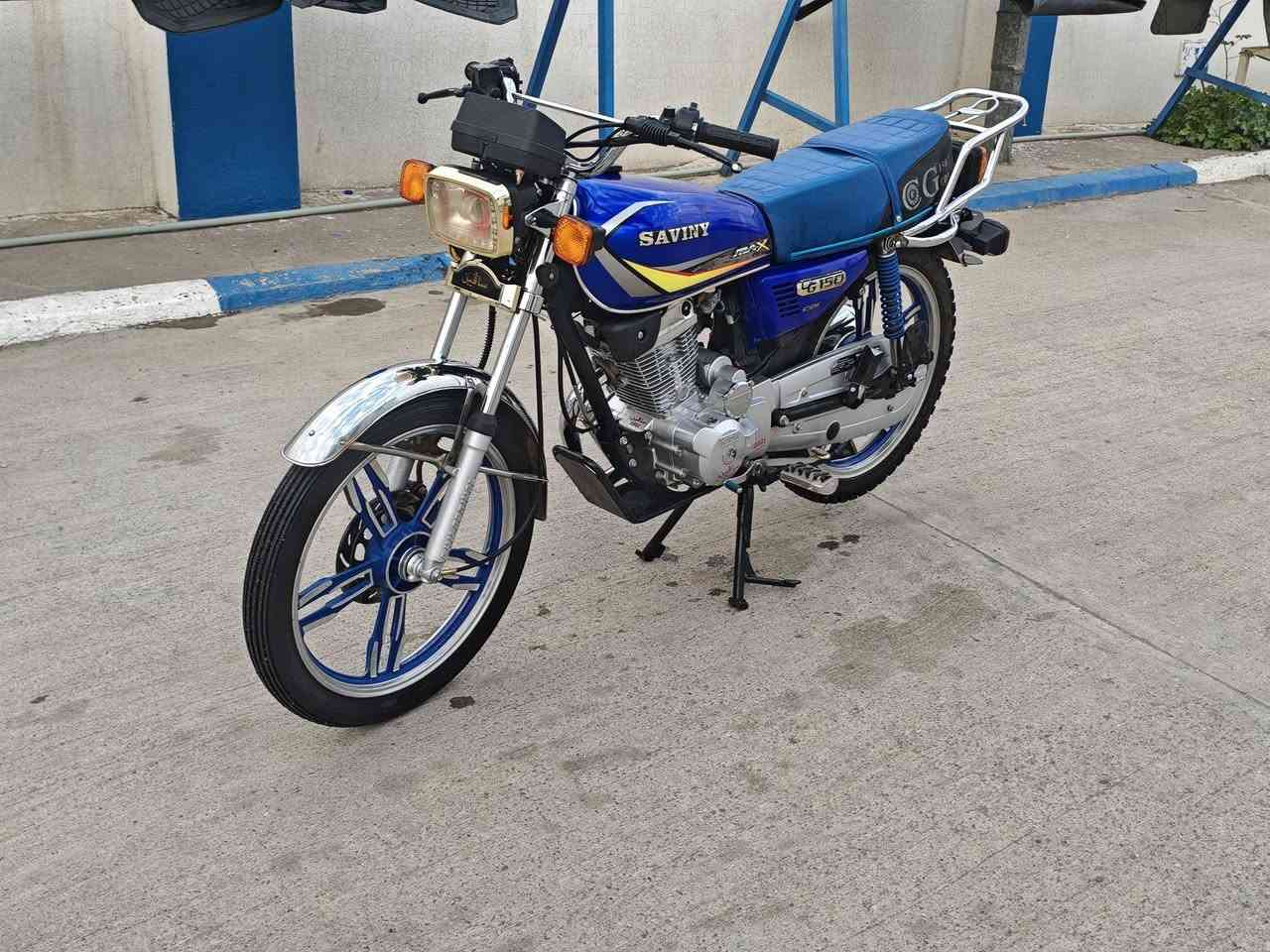 عربي
سافين  2021 
خمسه غير 
محرك 150
محرك. كبس بشرط
منفيست بشرط
كاربايات بشرط
سلف  بشرط
نضافه. 💯 
490الف
***********.    واتس
