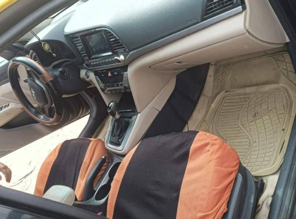 البيع الانتره أمريكي موديل 2018 بسمي شرط التحويل
حادثه جاملغ وبنيد ولباقي كله ليبل واحد فول مواصفات 
مكينه كير خير من الله/ السعر 130 وبيه مجال قليل 
طويريج سيطرة ام الهوه اتصل  ***********
