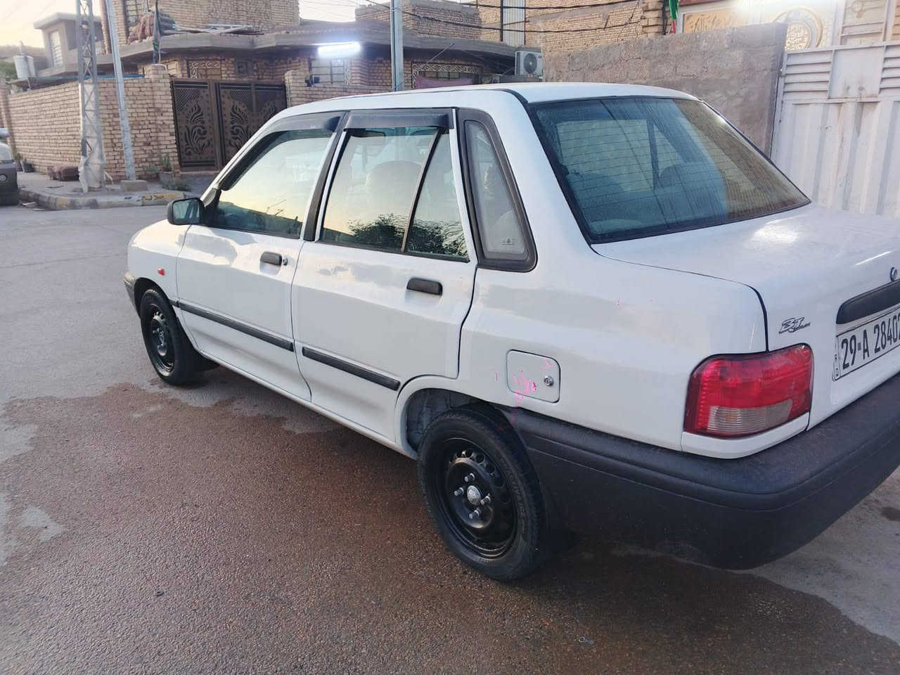 سايبا موديل 14 كير ومكينه وحداديه تبريد ما بي شي بس الفيوز مالته بس كتف  رقم واسط جديد انجليزي
 سعرها 35 سياره جديده نظيفه بيها رشاد صبغ اثر خياسات ومصلحة سنتر لوك غرفته حلو مكان كوت الخاجيه مكلف بالنشر اتصل بصاحبها ***********
