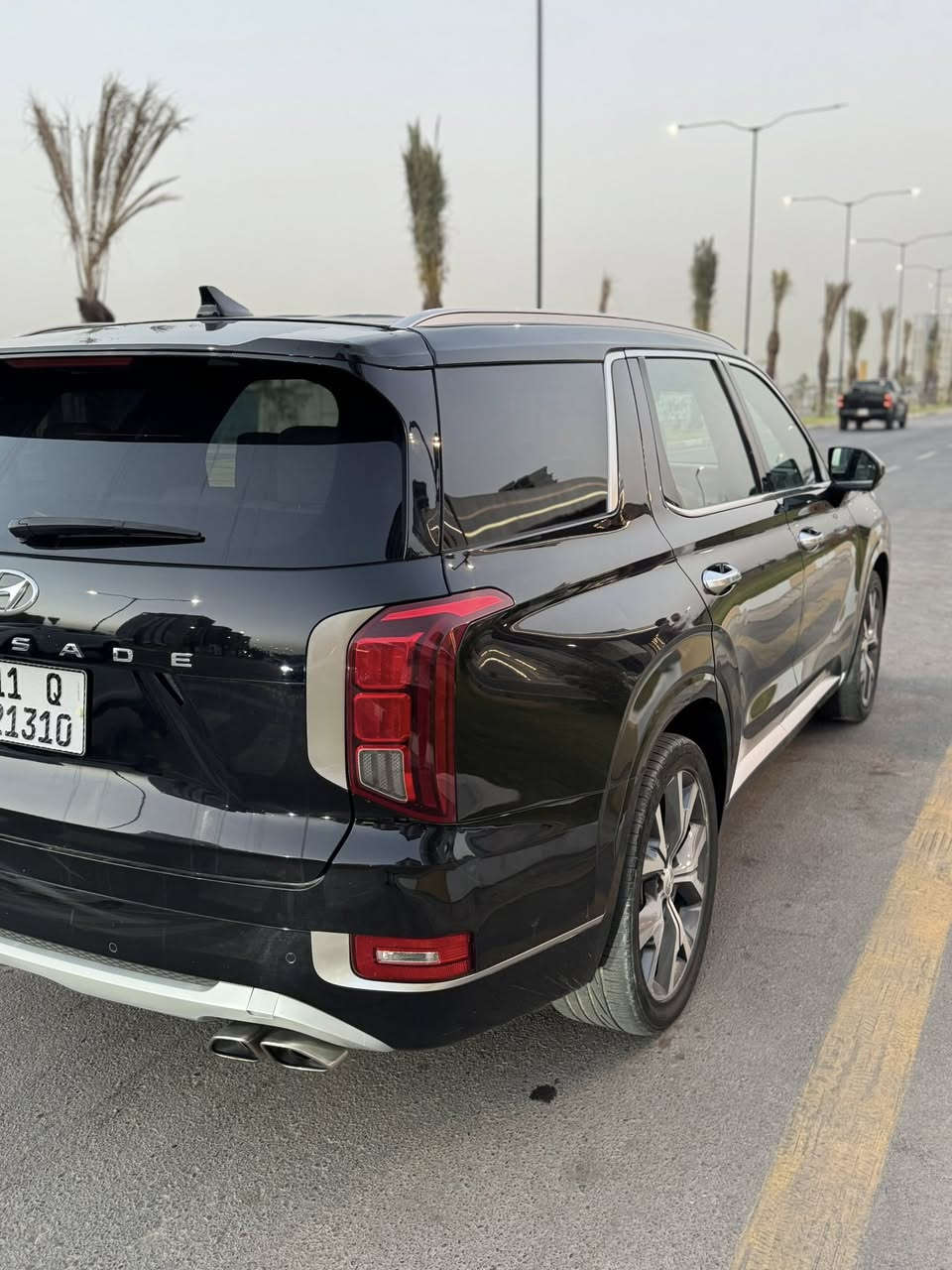 السلام عليكم
للبيع  هونداي بلسايد 2022 limted لون اسود 
حادث كما موظح بالصوره حادث أمريكا فقط 
مكينه كير على وضع الشركه 
ايرباكات جميعها سليمه داخل ابيض ملكي 
بجم كبس على وضع الشركه برغي ممفتوح 
سياره احلى من الصوره
رقم بغداد جديد

المواصفات 1/1
مكينه 6 سلندر 3800
دبل فتحه خلفيه واماميه 
بصمه تشغيل + ابواب 
تشغيل عن بغد
كشن خزن ميموري 
شاشه عرض ( داتاشو )
4كامرات 360 درجه
رادارات 360 درجه 
حساسات امامي + خلفي 
جنطه كهرباء 
شفتات ستيرن 
كيجات الكتروني 
كشن منفصل vip
كشنات حار + بارد + تدفئه ستيرن 
كشنات كهرباء 
اوتو هولد 
تبريد منفصل 3 قطع 
بردات ابواب 
تبريد مركزي 
سايد بريك بصمه
قياده ذاتيه
5 انظمه قياده 
شحن وايرليس 
أناره محيطيه متعددة الالوان
سستم صوت harmen kardon
وباقي المواصفات المعروفه 
مكاني بغداد 
السعر // 224$ وبيها مجال بسيط
***********
متوفر واتساب
