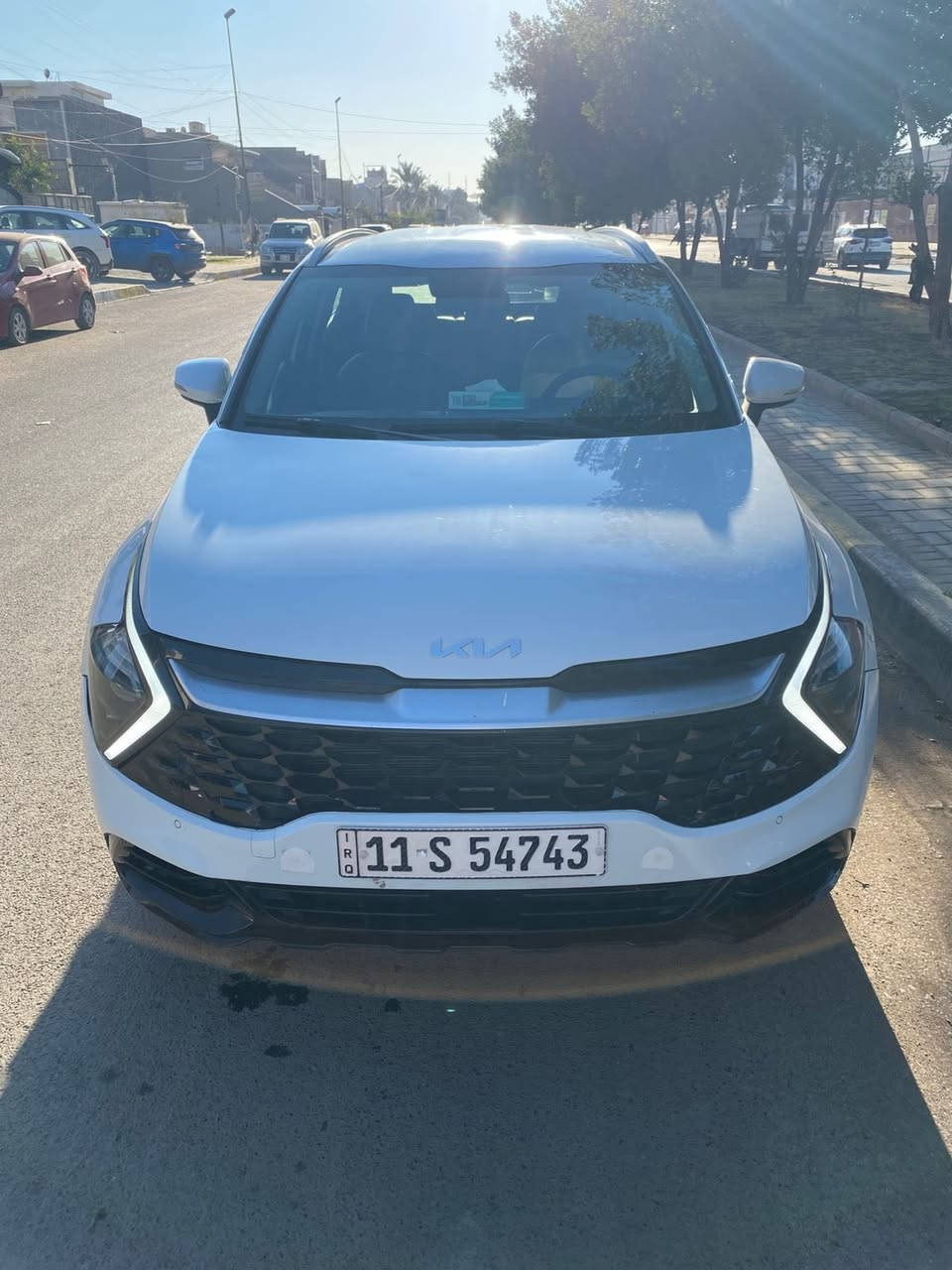 سلام عليكم سبورتج خليجي مويل 23ماشيه 16الف فقط صبغ عام مجفيه صبغ عام عنوان بغداد شارع فلسطين سعر 153وبيه مجال جدا بسيط ***********
